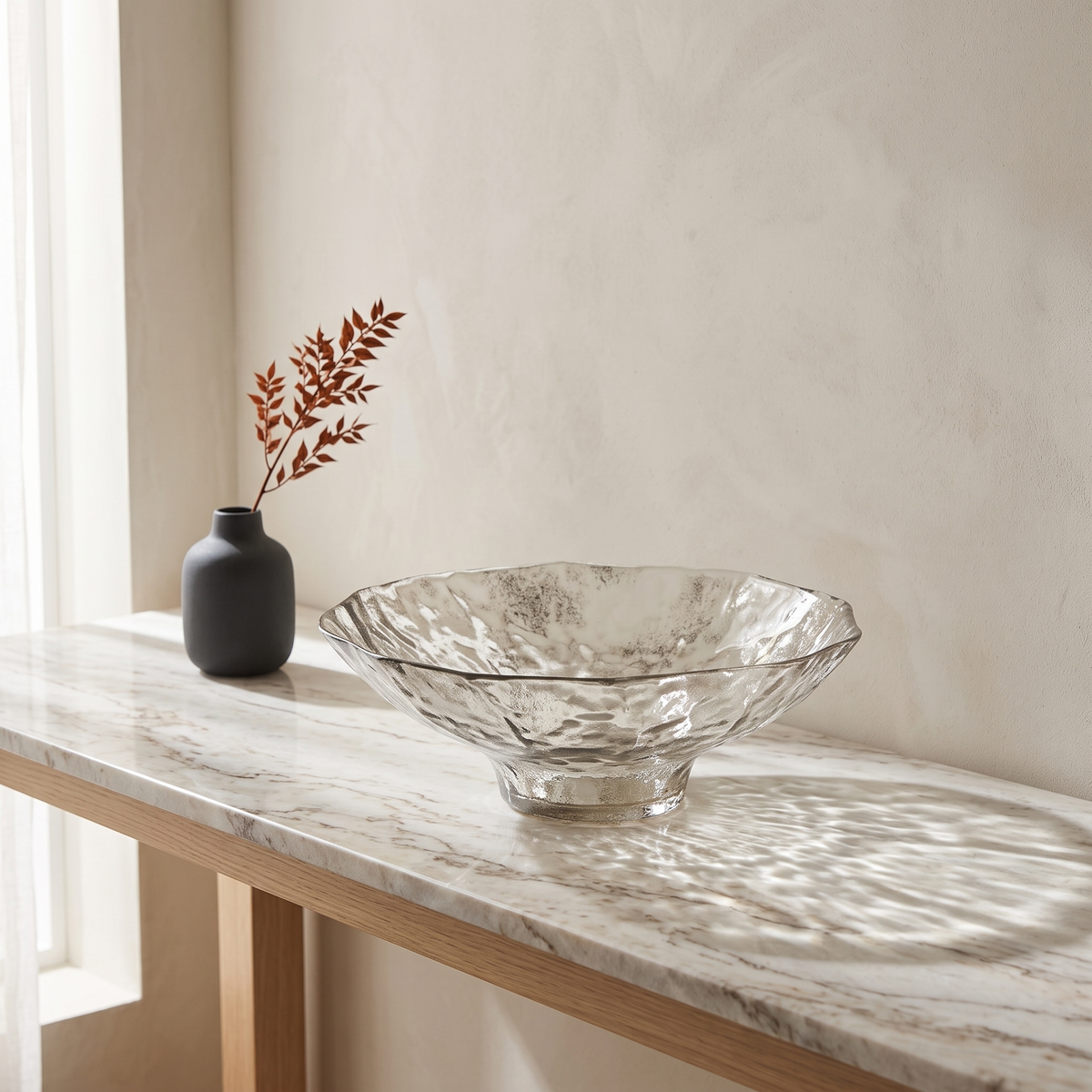 Alzata Faceted Glass Pedestal Fruit Bowl — entryway console